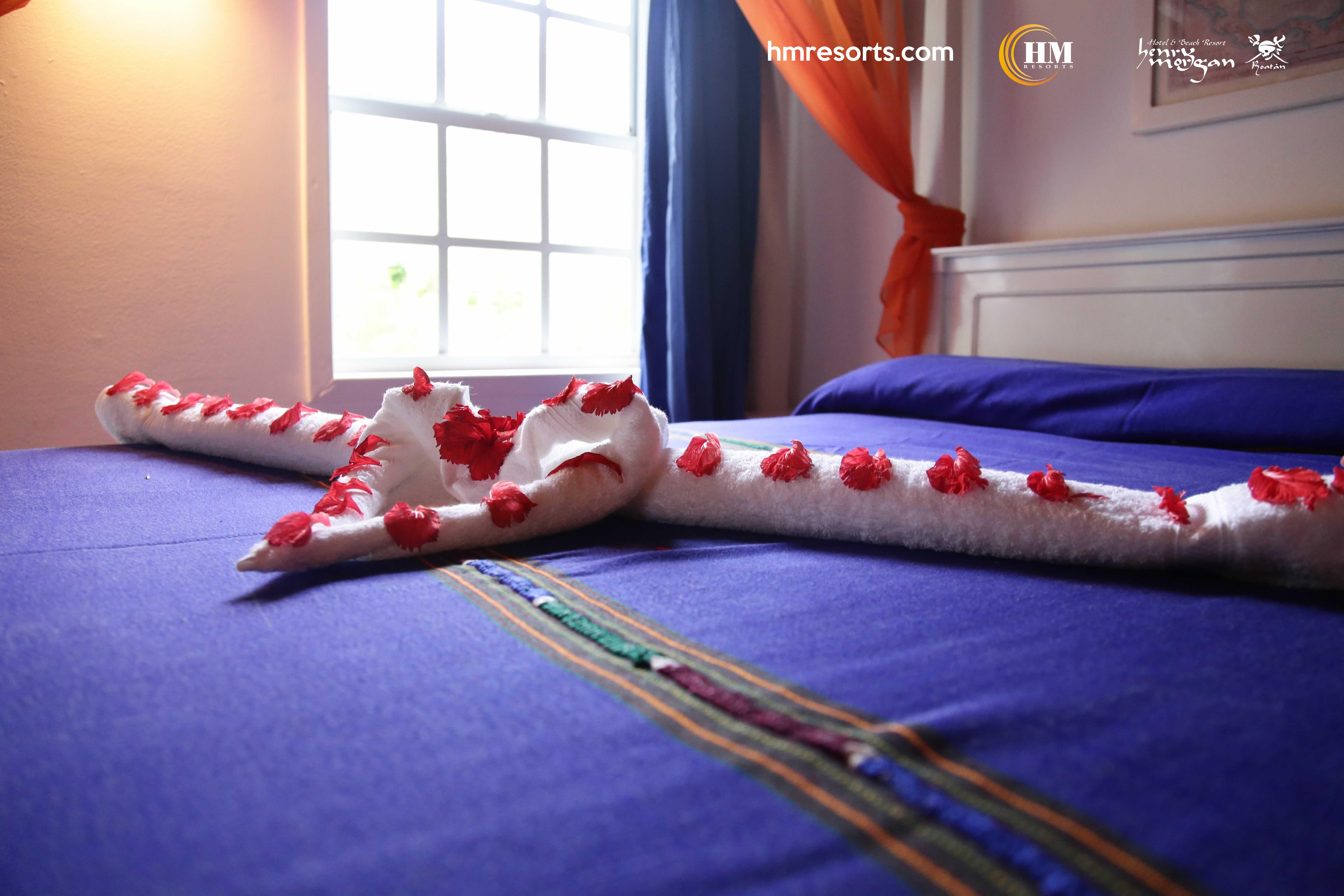 Hotel Henry Morgan All Inclusive เวสต์ เบย์ ภายนอก รูปภาพ