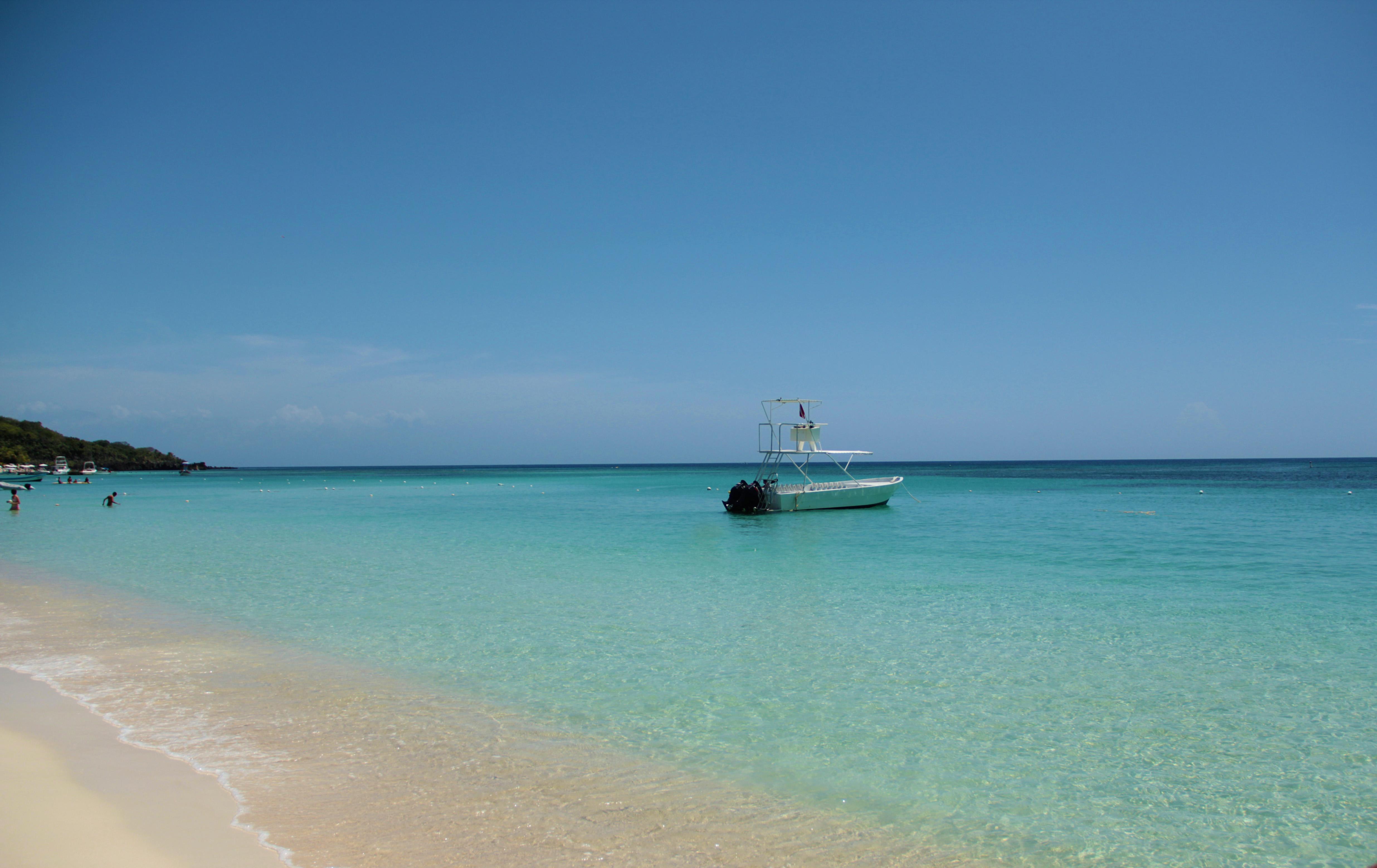 Hotel Henry Morgan All Inclusive เวสต์ เบย์ ภายนอก รูปภาพ