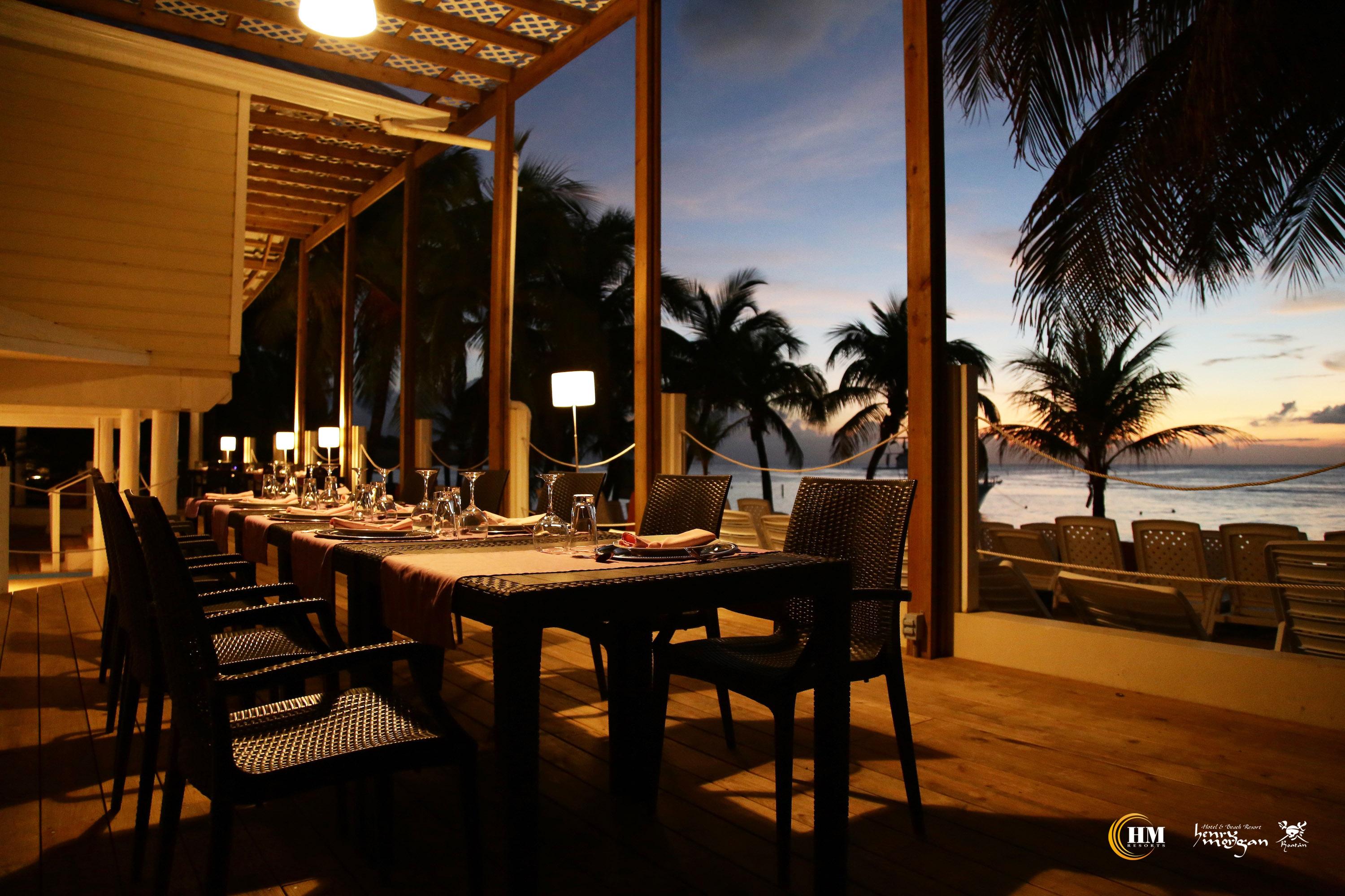 Hotel Henry Morgan All Inclusive เวสต์ เบย์ ภายนอก รูปภาพ