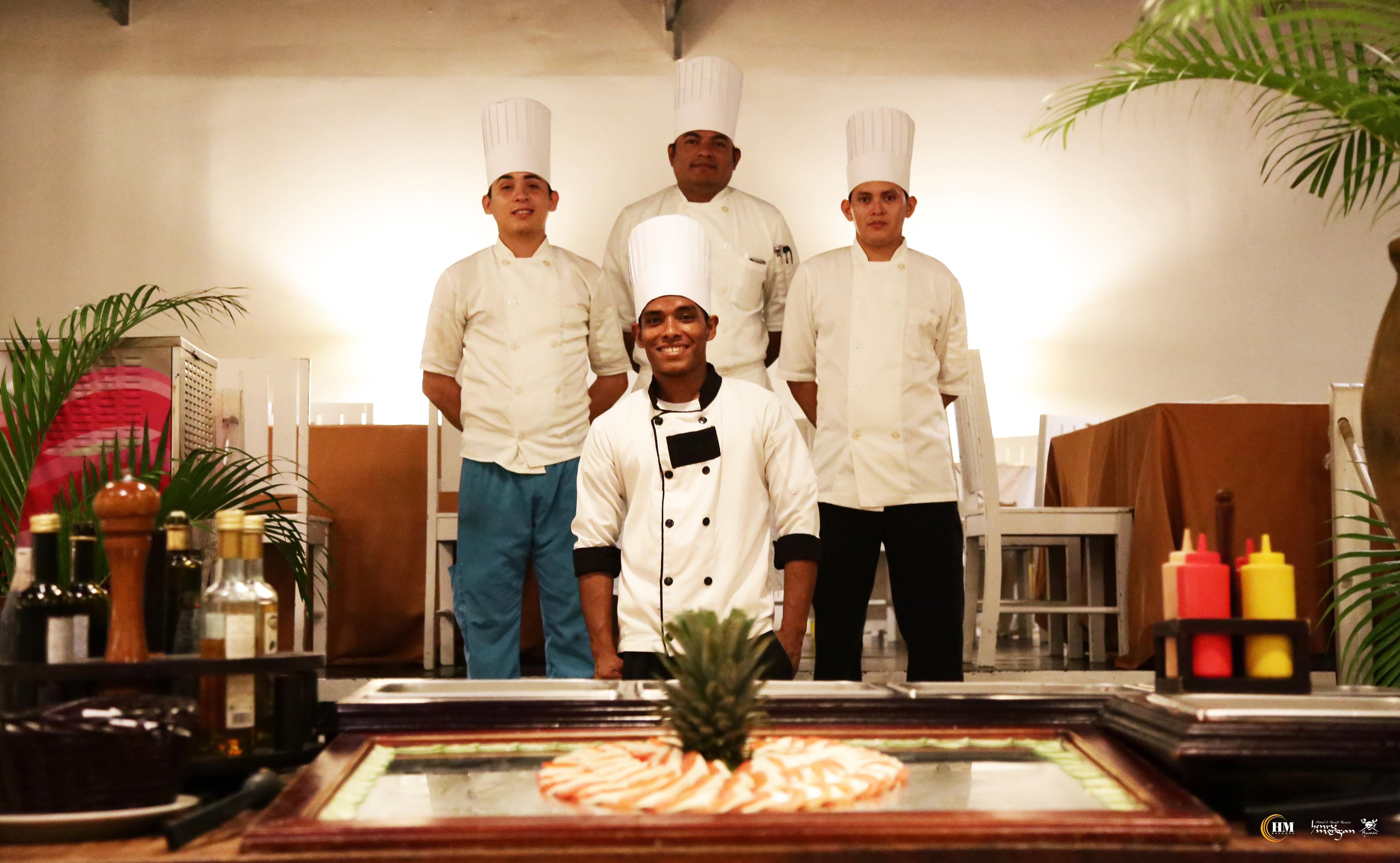 Hotel Henry Morgan All Inclusive เวสต์ เบย์ ภายนอก รูปภาพ